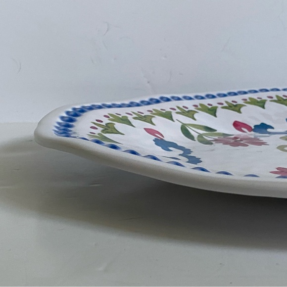 TOMMY BAHAMA Melamine Oval serving Platter Painted Flowers Green Blue Red 17.5” - Picture 16 of 16